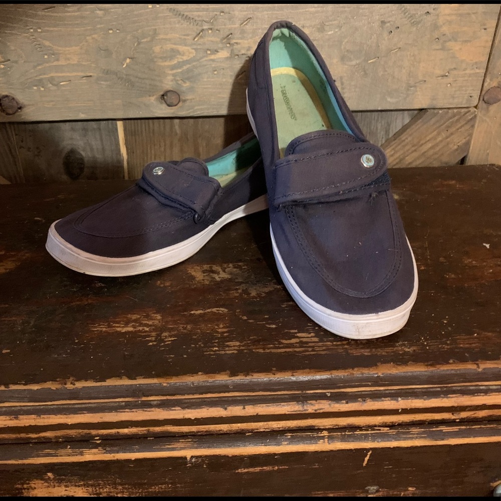 Navy blue canvas shoes